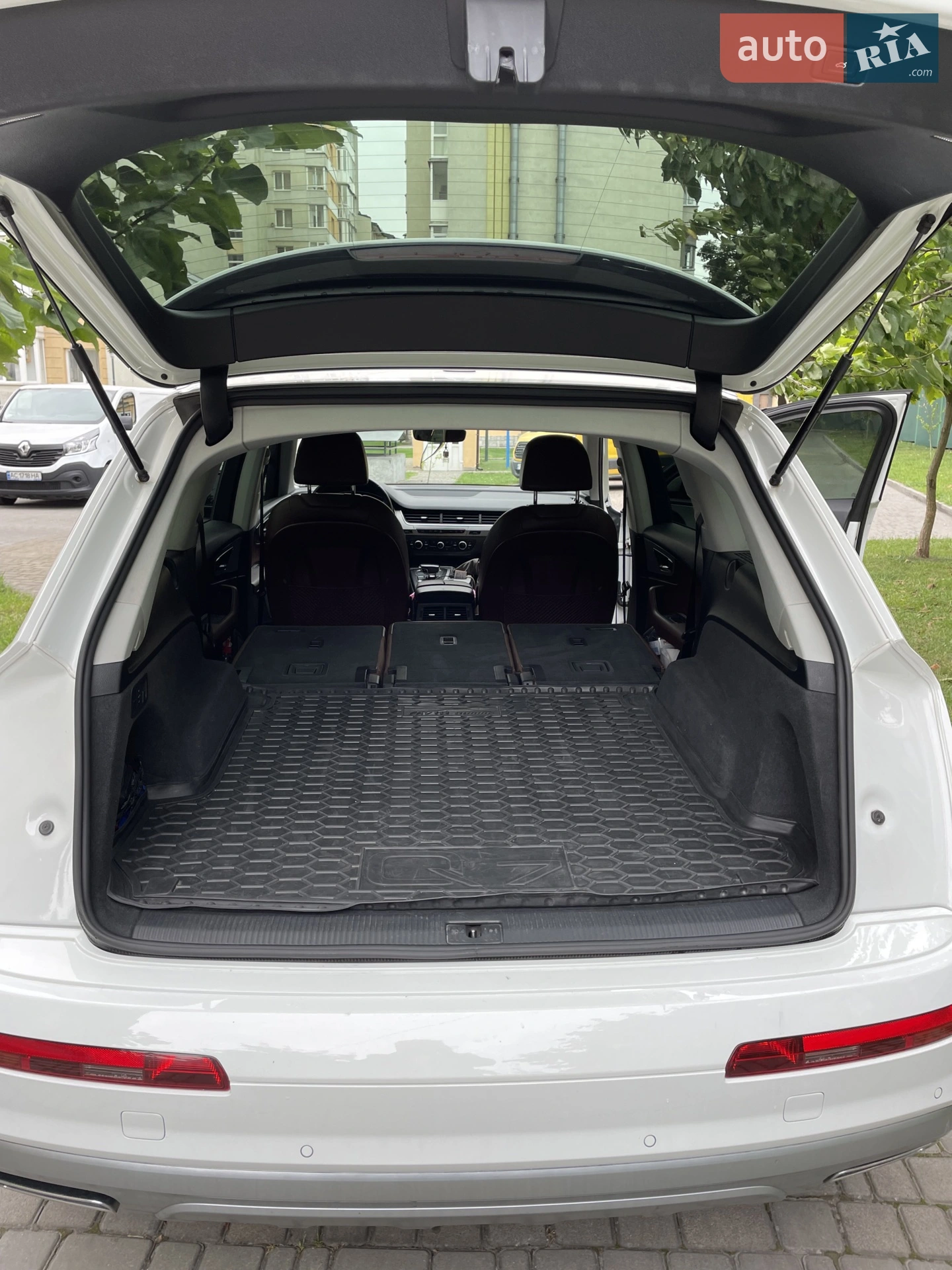 2017 Audi Q7 - мініатюра 6