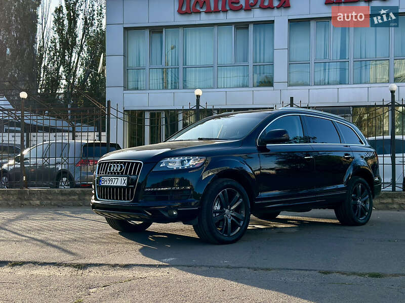 Внедорожник / Кроссовер Audi Q7 2013 в Одессе