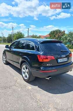 Внедорожник / Кроссовер Audi Q7 2007 в Киеве