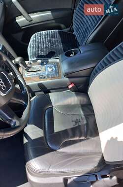 Внедорожник / Кроссовер Audi Q7 2007 в Киеве