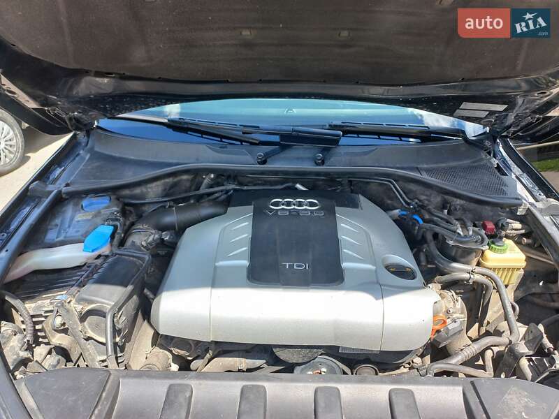 Внедорожник / Кроссовер Audi Q7 2007 в Киеве