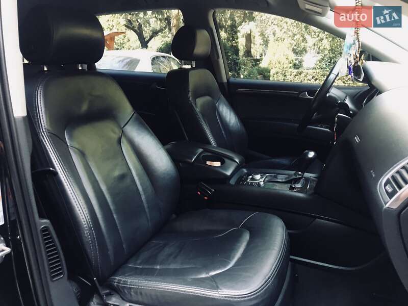 Внедорожник / Кроссовер Audi Q7 2007 в Киеве