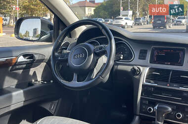 Внедорожник / Кроссовер Audi Q7 2013 в Одессе