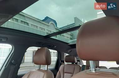 Внедорожник / Кроссовер Audi Q7 2016 в 