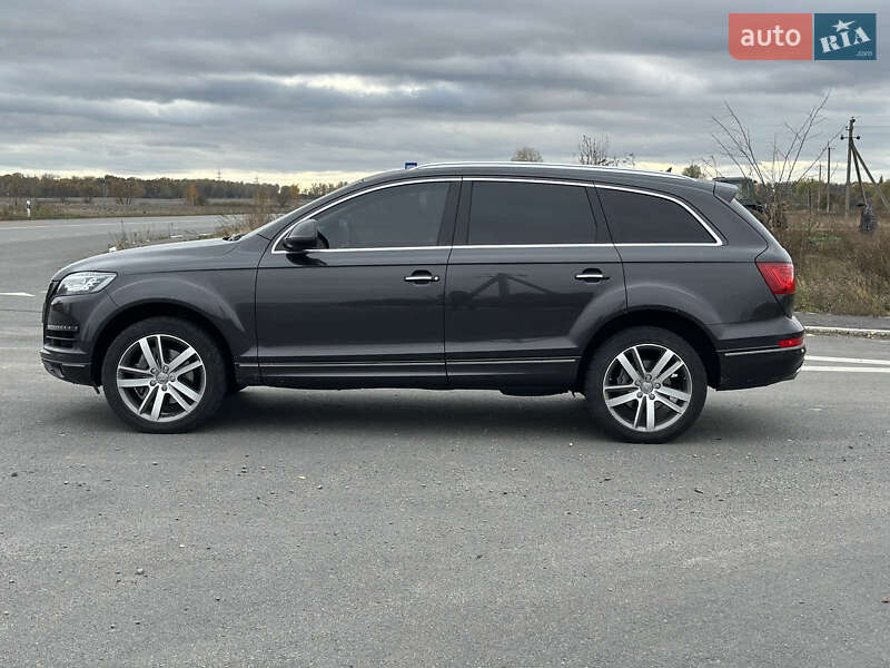 Позашляховик / Кросовер Audi Q7 2012 в Ніжині