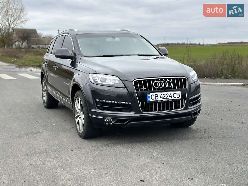 Позашляховик / Кросовер Audi Q7 2012 в Ніжині