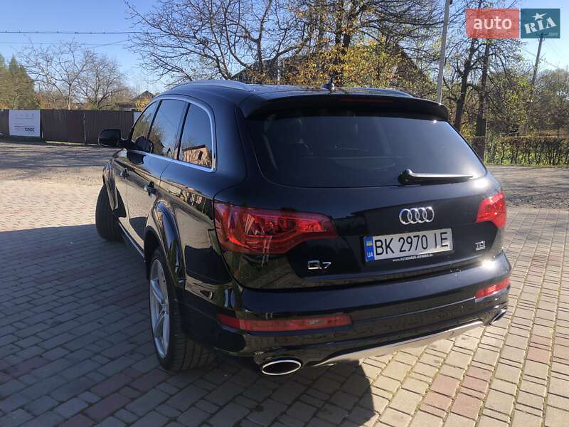 Позашляховик / Кросовер Audi Q7 2015 в Коломиї