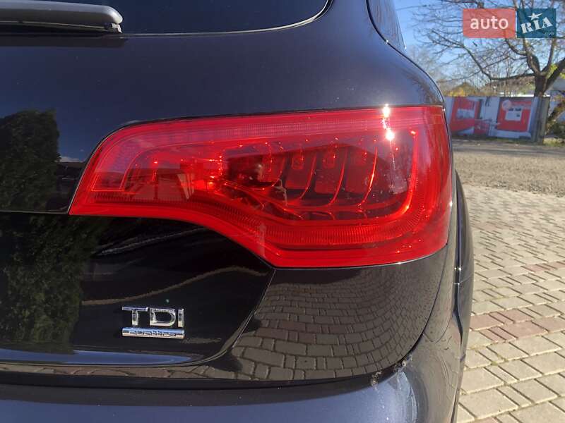 Позашляховик / Кросовер Audi Q7 2015 в Коломиї