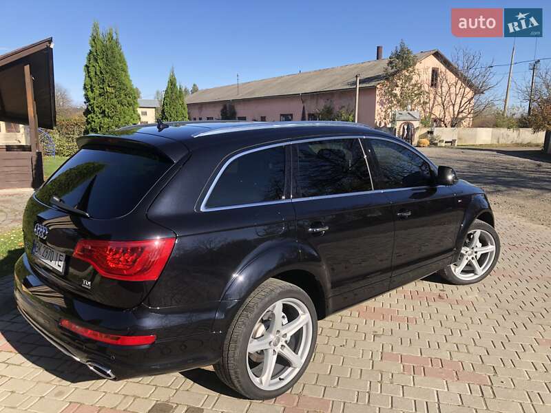 Позашляховик / Кросовер Audi Q7 2015 в Коломиї