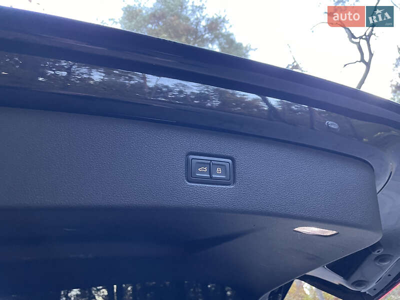 Внедорожник / Кроссовер Audi Q7 2016 в Львове