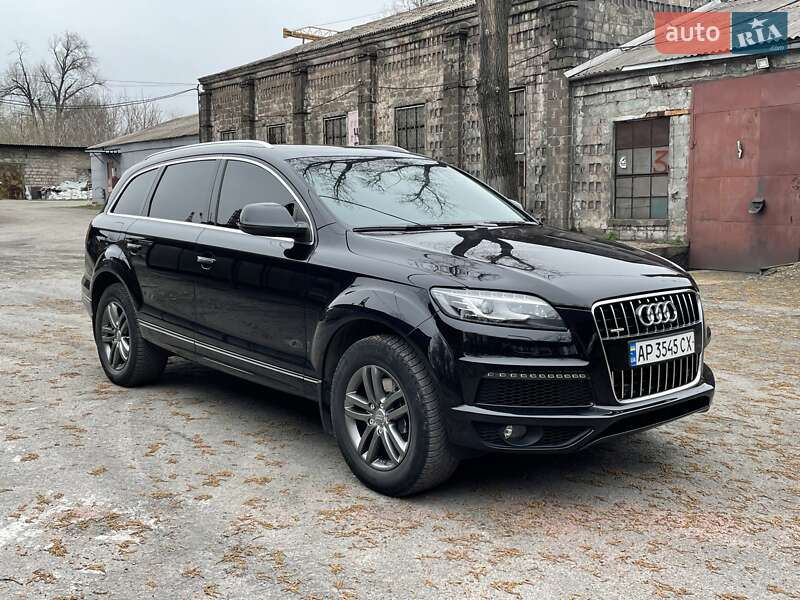 Внедорожник / Кроссовер Audi Q7 2015 в Запорожье