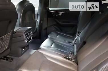 Внедорожник / Кроссовер Audi Q7 2019 в 