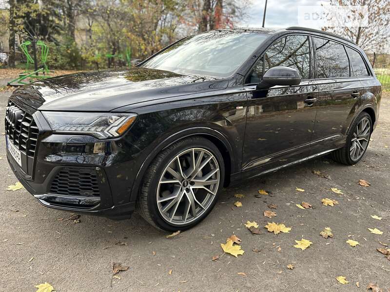 Внедорожник / Кроссовер Audi Q7 2020 в Львове