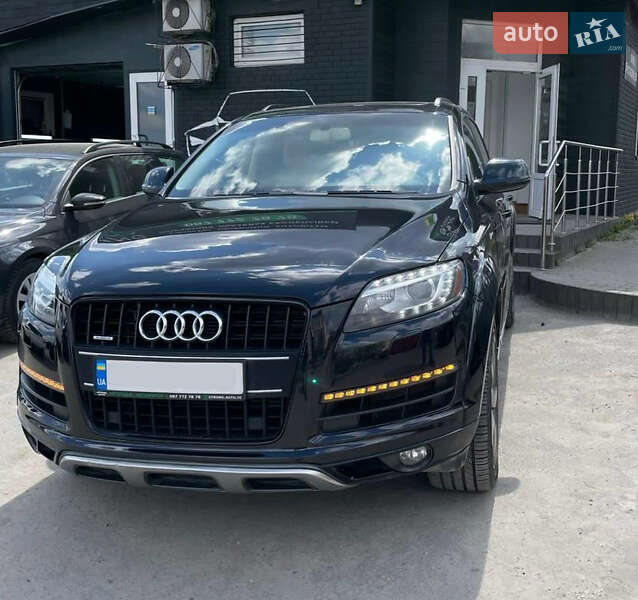 Внедорожник / Кроссовер Audi Q7 2015 в Тернополе