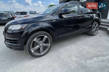 Внедорожник / Кроссовер Audi Q7 2015 в 