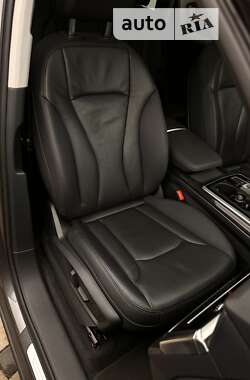 Внедорожник / Кроссовер Audi Q7 2019 в 