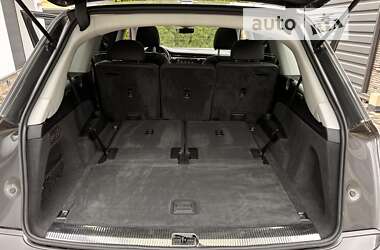 Внедорожник / Кроссовер Audi Q7 2019 в 