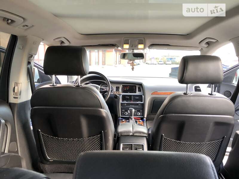 Внедорожник / Кроссовер Audi Q7 2010 в Тернополе