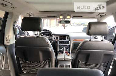 Внедорожник / Кроссовер Audi Q7 2010 в 