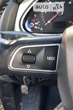 Внедорожник / Кроссовер Audi Q7 2010 в 
