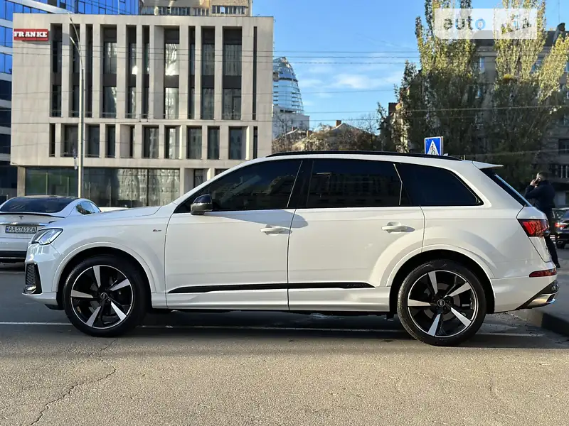 Audi Q7 2023