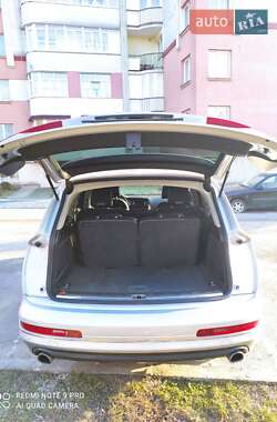 Внедорожник / Кроссовер Audi Q7 2014 в 