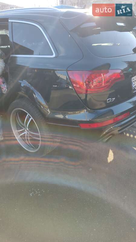 Позашляховик / Кросовер Audi Q7 2007 в Одесі