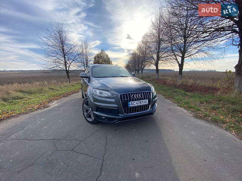 Внедорожник / Кроссовер Audi Q7 2014 в Луцке