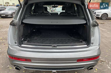 Внедорожник / Кроссовер Audi Q7 2014 в 