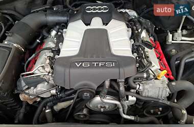 Внедорожник / Кроссовер Audi Q7 2015 в 