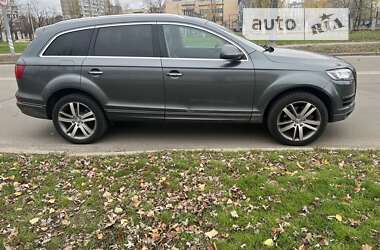 Позашляховик / Кросовер Audi Q7 2012 в Києві