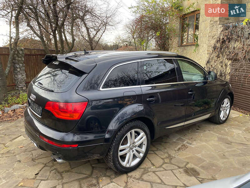Внедорожник / Кроссовер Audi Q7 2006 в Чернигове