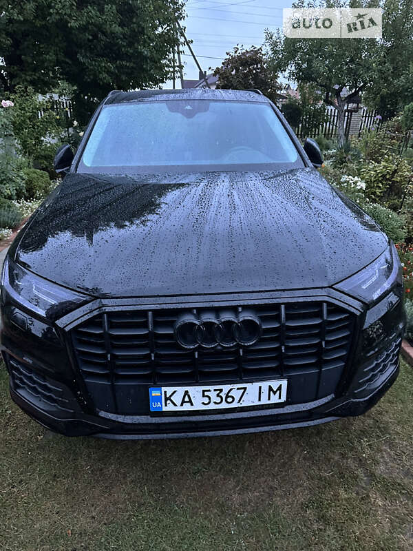 Позашляховик / Кросовер Audi Q7 2020 в Івано-Франківську