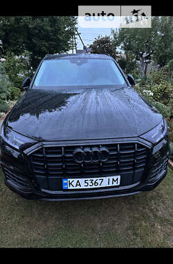 Позашляховик / Кросовер Audi Q7 2020 в Івано-Франківську