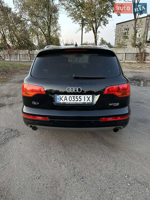Позашляховик / Кросовер Audi Q7 2008 в Царичанці