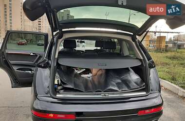 Внедорожник / Кроссовер Audi Q7 2013 в Киеве