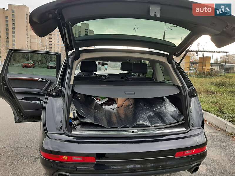 Позашляховик / Кросовер Audi Q7 2013 в Києві фото 14 Позашляховик / Кросовер Audi Q7 2013 в Києві