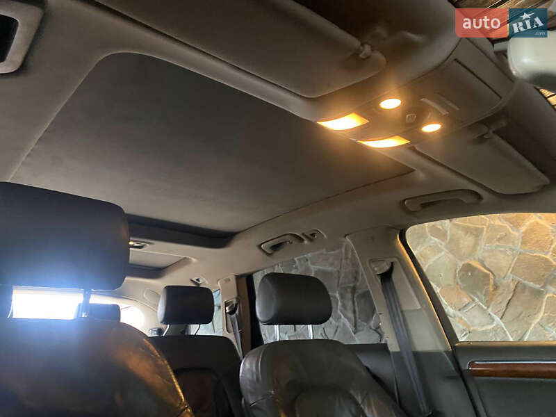 Внедорожник / Кроссовер Audi Q7 2006 в Чернигове
