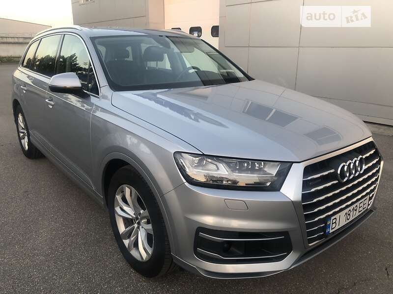 Позашляховик / Кросовер Audi Q7 2018 в Полтаві