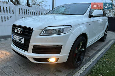 Внедорожник / Кроссовер Audi Q7 2009 в 