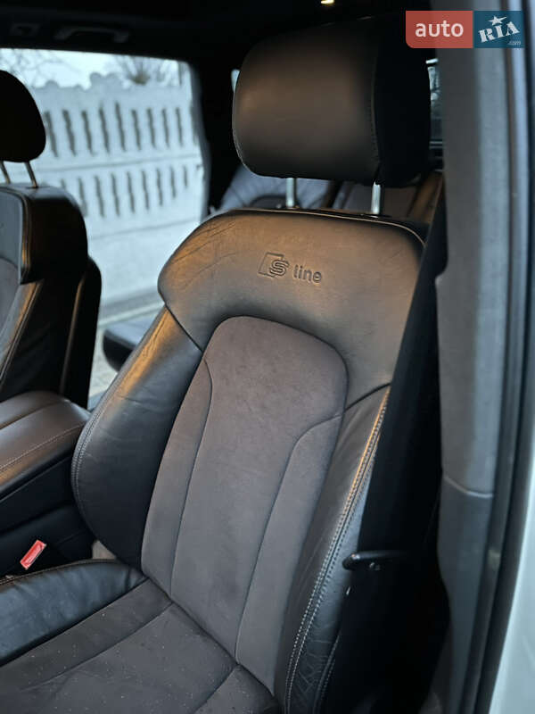 Позашляховик / Кросовер Audi Q7 2009 в Луцьку