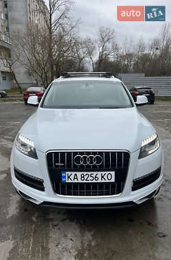 Внедорожник / Кроссовер Audi Q7 2014 в 