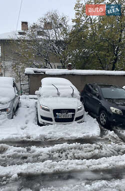 Внедорожник / Кроссовер Audi Q7 2008 в 
