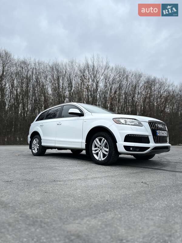 Позашляховик / Кросовер Audi Q7 2011 в Вінниці
