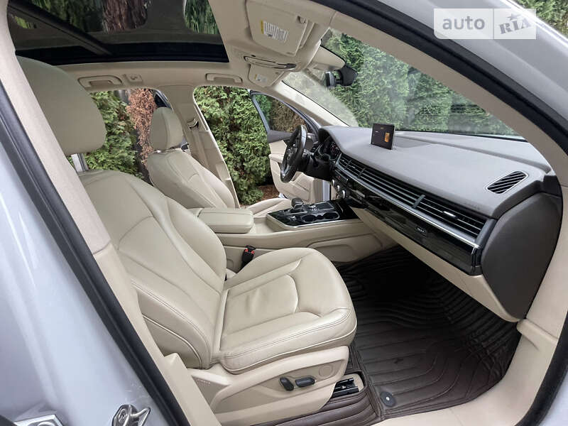 Позашляховик / Кросовер Audi Q7 2018 в Харкові