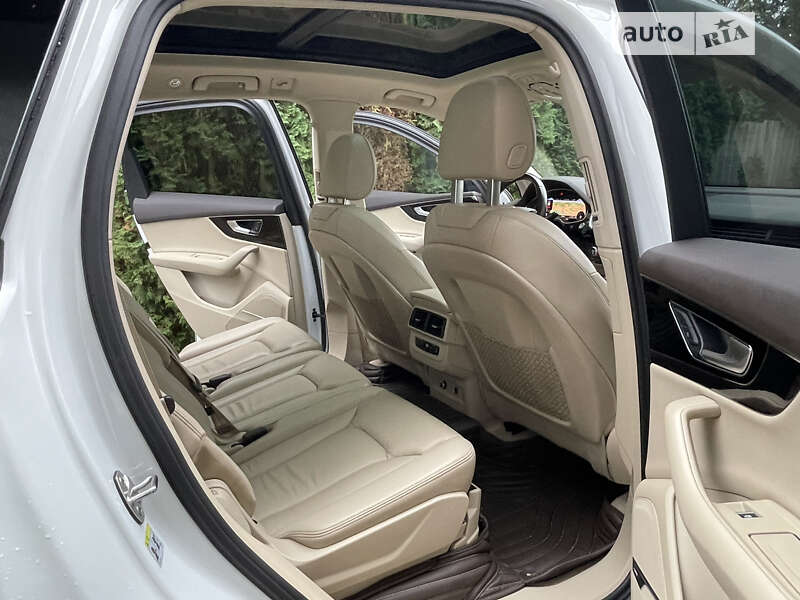 Позашляховик / Кросовер Audi Q7 2018 в Харкові