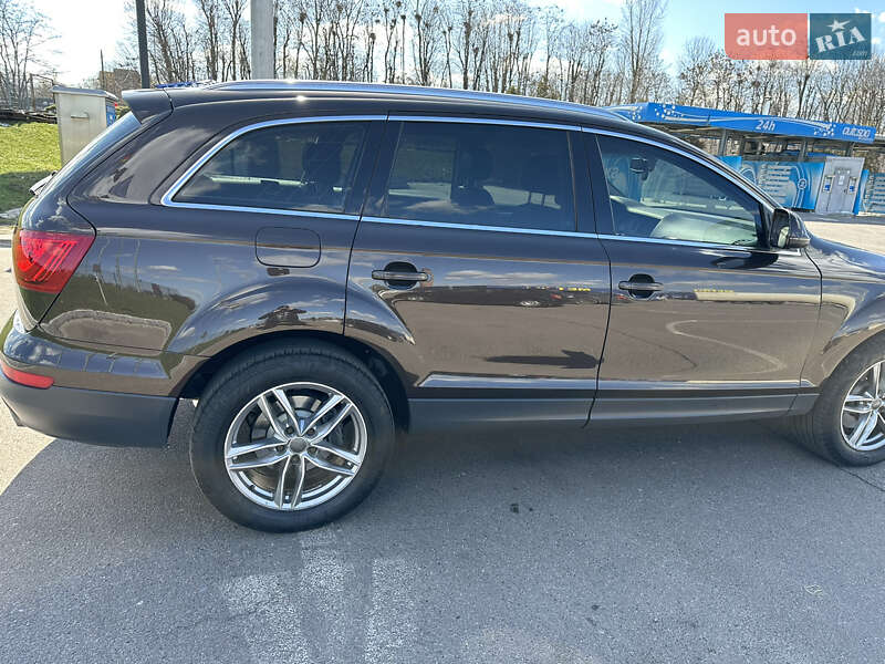 Внедорожник / Кроссовер Audi Q7 2013 в Львове