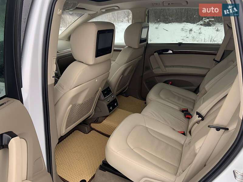 Позашляховик / Кросовер Audi Q7 2012 в Тернополі