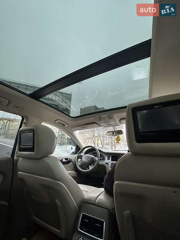 Позашляховик / Кросовер Audi Q7 2012 в Тернополі