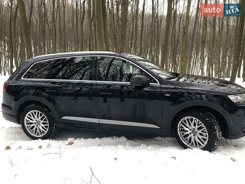 Внедорожник / Кроссовер Audi Q7 2015 в Теребовле фото 46 Внедорожник / Кроссовер Audi Q7 2015 в Теребовле